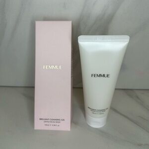Femmue Brilliant cleansing gel